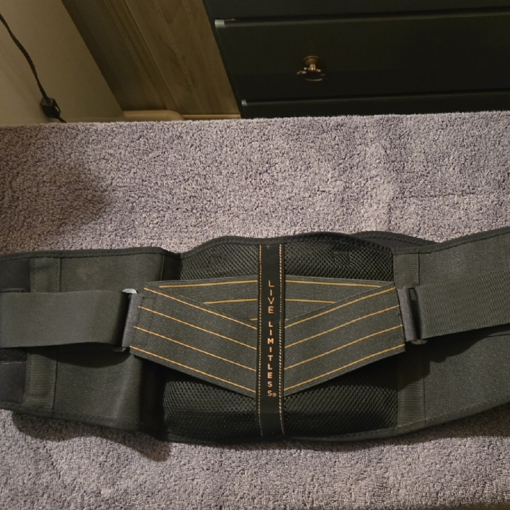 Copper Fit Unisex Adult Rapid Relief Back Support Brace with Hot/Cold Therapy